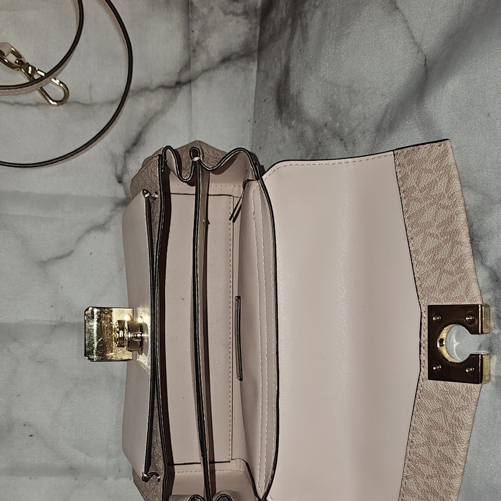Michael Kors Pink and GoldWomen's Bag - Picture 6 of 9